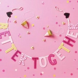 Banner Better Together Garland Love 72” Target Spritz